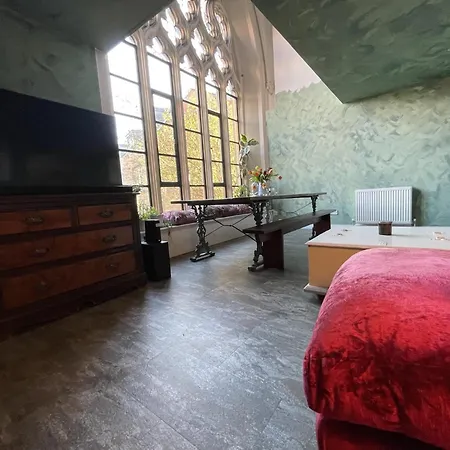 Apartment Grade Ii Converted Chapel, *